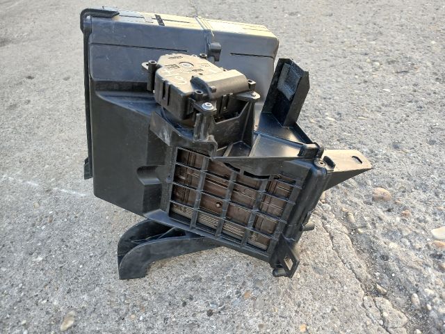 bontott MITSUBISHI COLT Fűtés Box