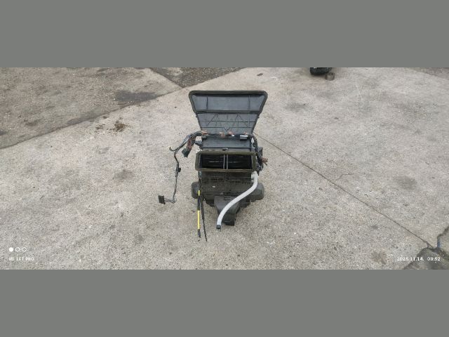 bontott MITSUBISHI COLT Fűtés Box