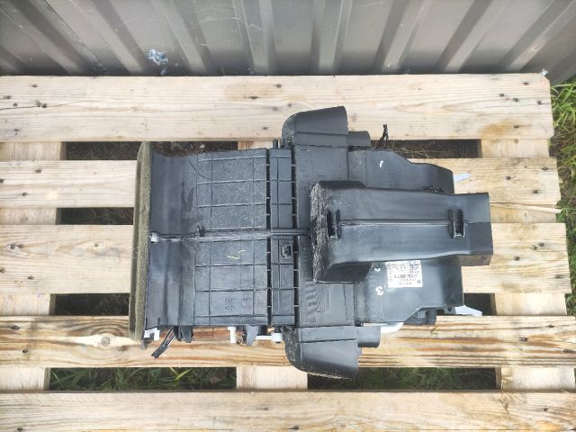 bontott MITSUBISHI COLT Fűtés Box