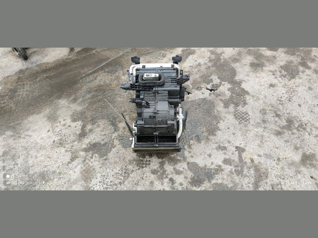 bontott MITSUBISHI COLT Fűtés Box