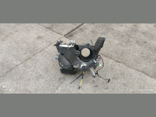 bontott MITSUBISHI COLT Fűtés Box