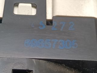 bontott MITSUBISHI COLT Fűtéskapcsoló (manuális klímás)