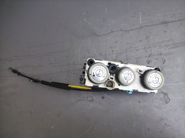 bontott MITSUBISHI COLT Fűtéskapcsoló (manuális klímás)