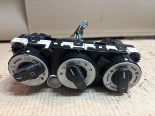 bontott MITSUBISHI COLT Fűtéskapcsoló (manuális klímás)