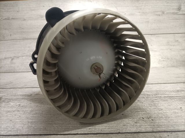 bontott MITSUBISHI COLT Fűtőmotor (Nem klímás)