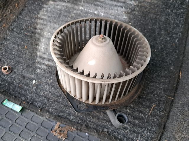 bontott MITSUBISHI COLT Fűtőmotor (Nem klímás)