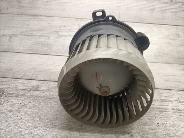 bontott MITSUBISHI COLT Fűtőmotor (Nem klímás)