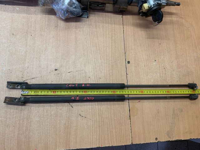 bontott MITSUBISHI COLT Gázrugós Kitámasztó Teleszkóp Pár Csomagtérajtó