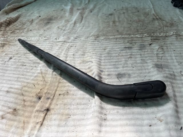 bontott MITSUBISHI COLT Hátsó Ablaktörlő Kar