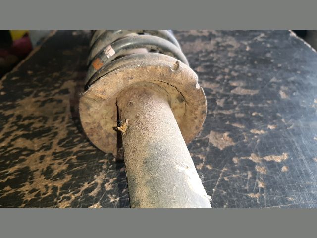 bontott MITSUBISHI COLT Hátsó Gólyaláb (Lengécsillapító, Rugó)