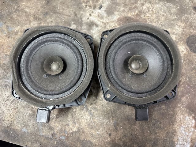 bontott MITSUBISHI COLT Hátsó Hangszóró Pár