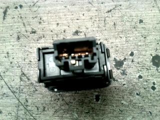 bontott MITSUBISHI COLT Hátsó Ködzárófény Kapcsoló