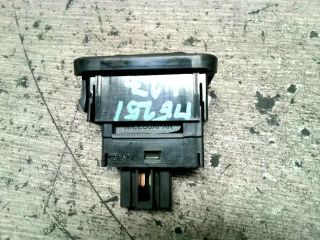 bontott MITSUBISHI COLT Hátsó Ködzárófény Kapcsoló