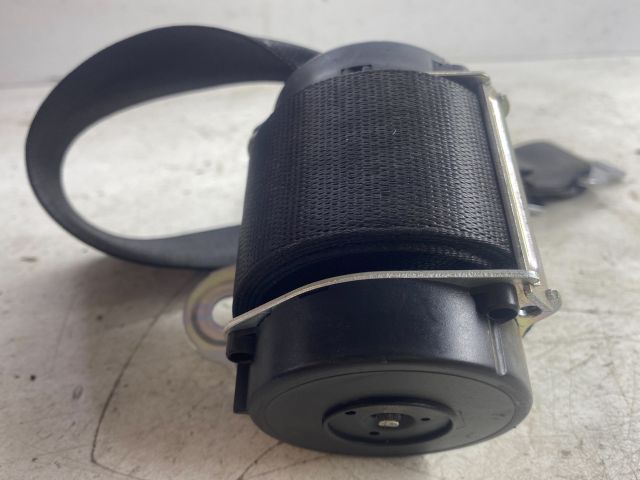 bontott MITSUBISHI COLT Hátsó középső Biztonsági Öv