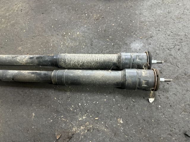 bontott MITSUBISHI COLT Hátsó Lengéscsillapító Pár