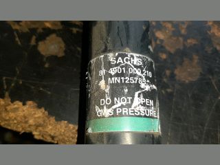 bontott MITSUBISHI COLT Hátsó Lengéscsillapító (Pozíciófüggetlen)