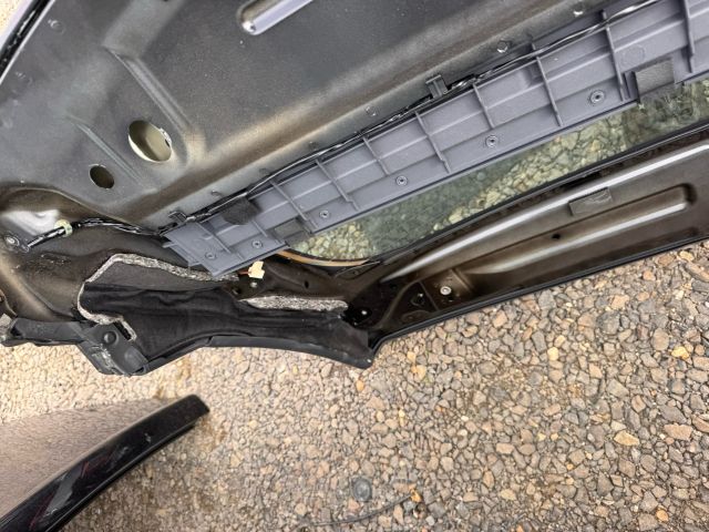 bontott MITSUBISHI COLT Hátsó Szélvédő