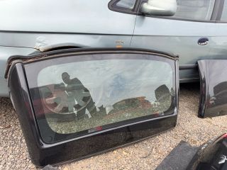 bontott MITSUBISHI COLT Hátsó Szélvédő