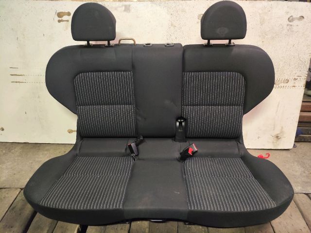 bontott MITSUBISHI COLT Hátsó Ülés Szett