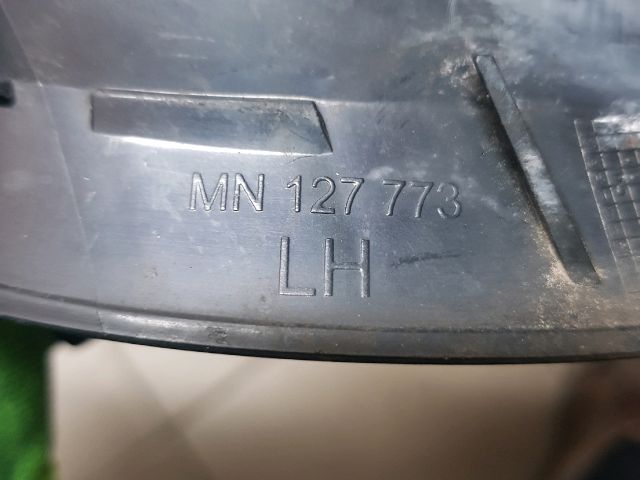 bontott MITSUBISHI COLT Hűtőrács