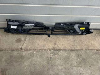 bontott MITSUBISHI COLT Hűtőrács