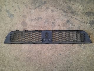 bontott MITSUBISHI COLT Hűtőrács