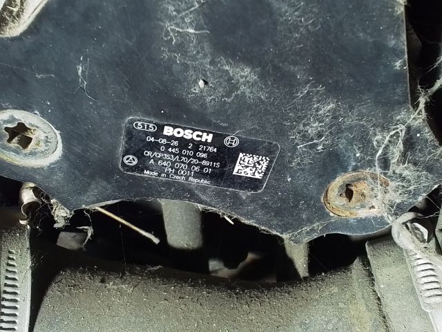 bontott MITSUBISHI COLT Jobb B Oszlop Burkolat