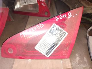 bontott MITSUBISHI COLT Jobb Belső Hátsó Lámpa