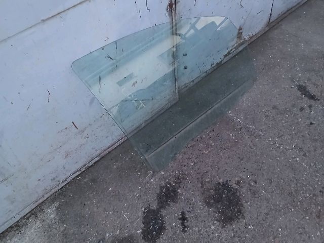 bontott MITSUBISHI COLT Jobb első Ablak