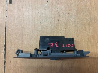 bontott MITSUBISHI COLT Jobb első Ablakemelő Kapcsoló