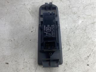 bontott MITSUBISHI COLT Jobb első Ablakemelő Kapcsoló