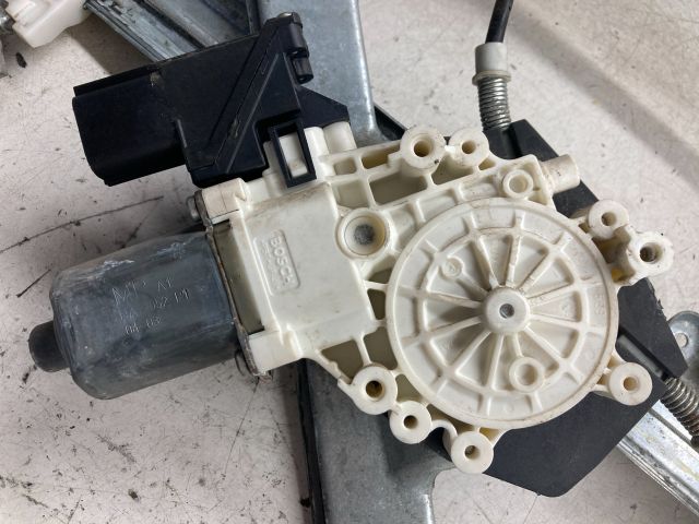 bontott MITSUBISHI COLT Jobb első Ablakemelő Szerkezet (Elektromos)