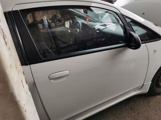 bontott MITSUBISHI COLT Jobb első Ajtó (Részeivel)