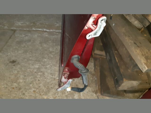 bontott MITSUBISHI COLT Jobb első Ajtó (Üres lemez)