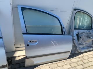 bontott MITSUBISHI COLT Jobb első Ajtó (Üres lemez)