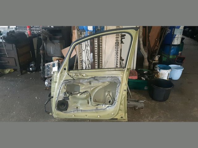 bontott MITSUBISHI COLT Jobb első Ajtó (Üres lemez)