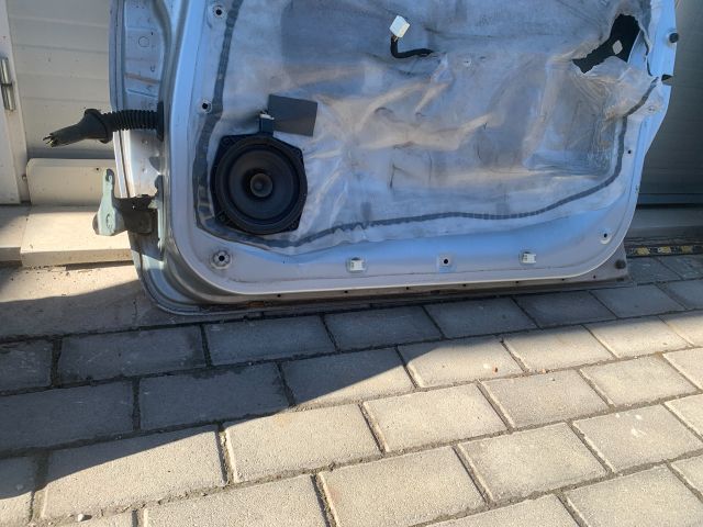 bontott MITSUBISHI COLT Jobb első Ajtó (Üres lemez)