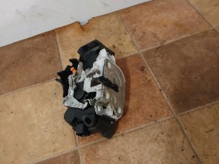 bontott MITSUBISHI COLT Jobb első Ajtózár