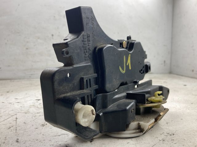 bontott MITSUBISHI COLT Jobb első Ajtózár