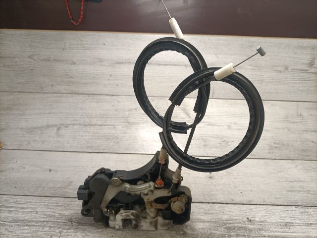 bontott MITSUBISHI COLT Jobb első Ajtózár