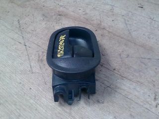 bontott MITSUBISHI COLT Jobb első Belső Kilincs