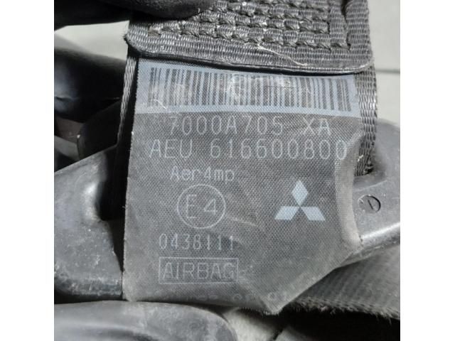 bontott MITSUBISHI COLT Jobb első Biztonsági Öv