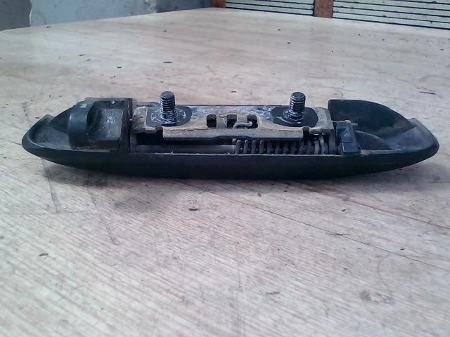 bontott MITSUBISHI COLT Jobb első Külső Kilincs