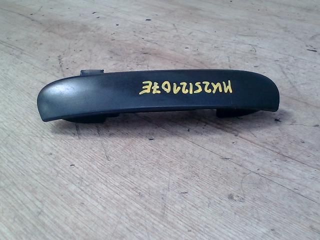 bontott MITSUBISHI COLT Jobb első Külső Kilincs