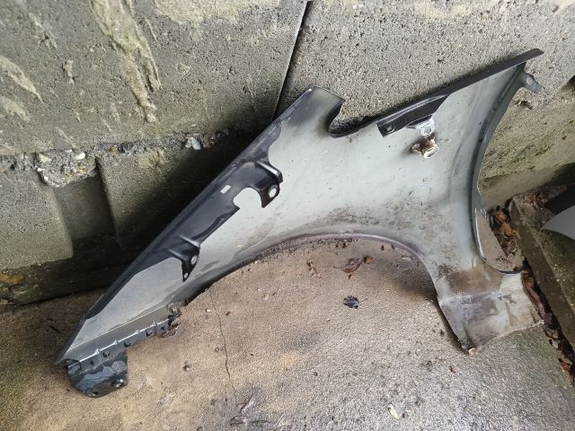 bontott MITSUBISHI COLT Jobb első Sárvédő