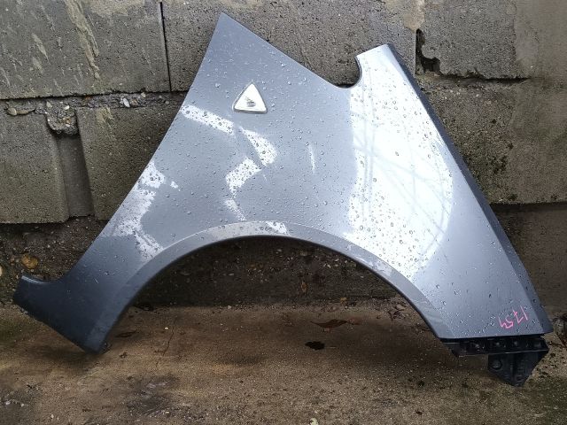 bontott MITSUBISHI COLT Jobb első Sárvédő