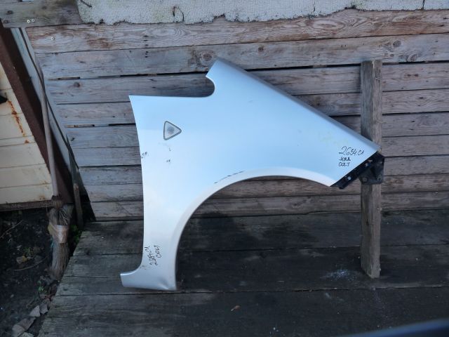 bontott MITSUBISHI COLT Jobb első Sárvédő