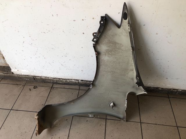 bontott MITSUBISHI COLT Jobb első Sárvédő