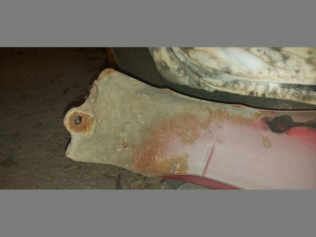 bontott MITSUBISHI COLT Jobb első Sárvédő