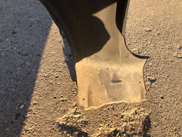 bontott MITSUBISHI COLT Jobb első Sárvédő